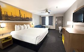 Days Inn By Wyndham Yuma